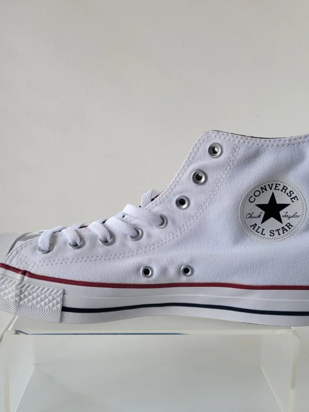 Converse All Star Chuck Taylor I Love NY White High Top Sneakers (S: W13 / M11)